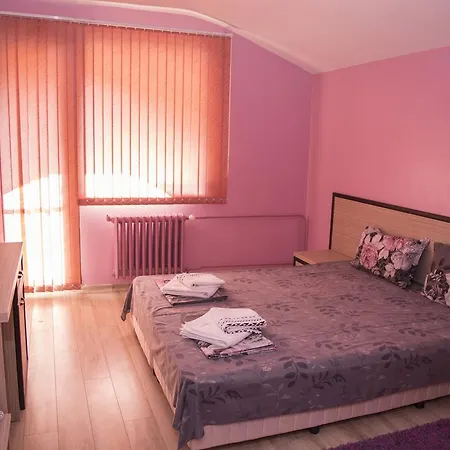 Family Emaly Green 3* Sapareva Banya
