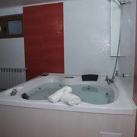 Hotel Family Emaly Green 3*