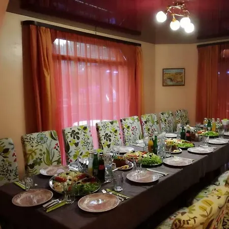 Family Emaly Green Sapareva Banya